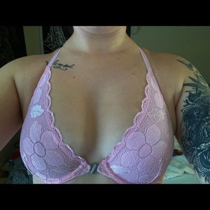 light pink lace aerie bralette